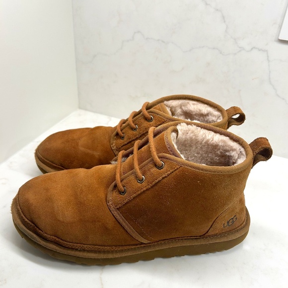 UGG Men's Neumel Chukka Suede Boot - Chestnut - M10 - Clean & Fluffly! - Picture 1 of 8